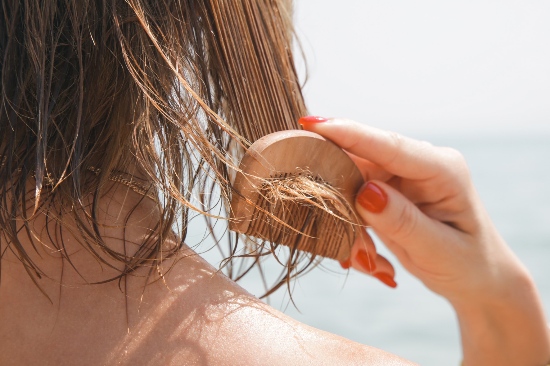 Cómo cuidar tu cabello al final del verano (y prepararlo para el otoño)